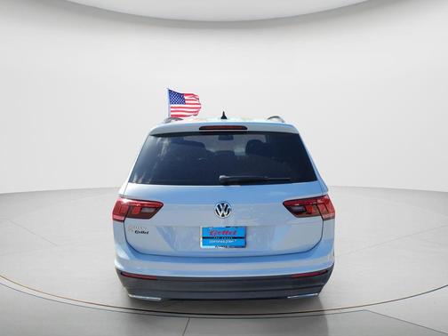 2019 Volkswagen Tiguan 2.0T SE