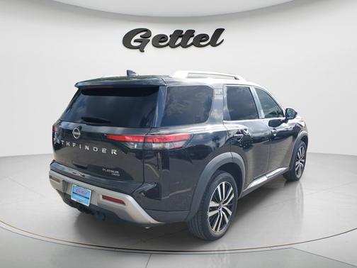 Super Black 2023 Nissan Pathfinder Platinum 4WD
