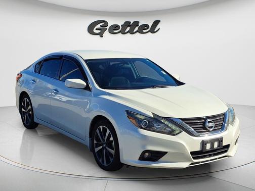 2016 Nissan Altima 2.5 SR