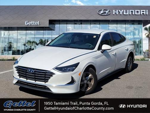 2022 Hyundai SONATA SE