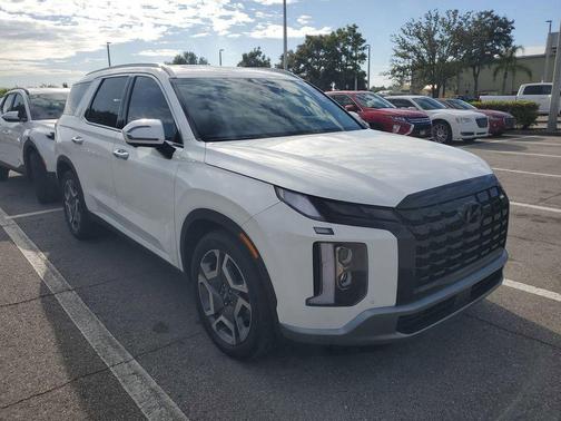 2025 Hyundai PALISADE SEL Premium