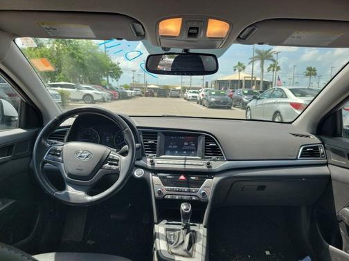 2017 Hyundai ELANTRA Value Edition