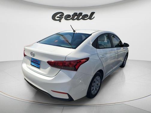 2021 Hyundai Accent SE