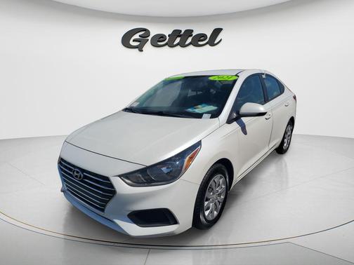2021 Hyundai Accent SE