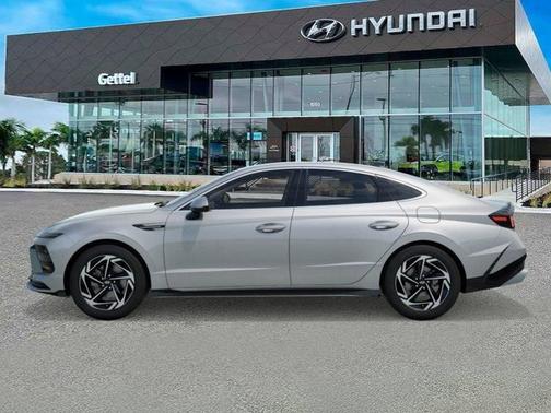 2026 Hyundai SONATA SEL