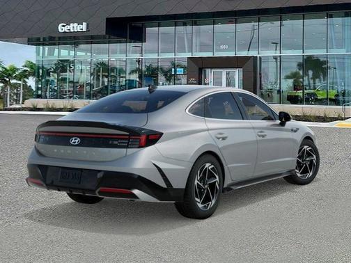 2026 Hyundai SONATA SEL