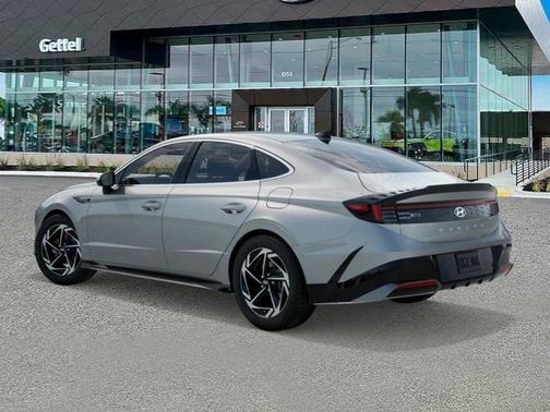 2026 Hyundai SONATA SEL