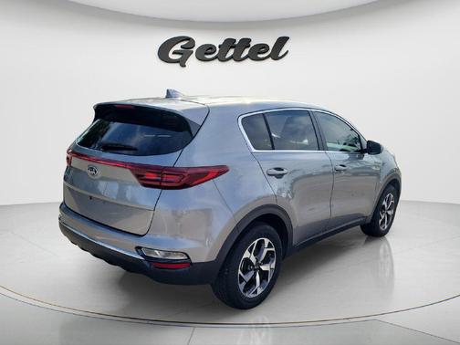 Steel Gray 2022 Kia Sportage LX