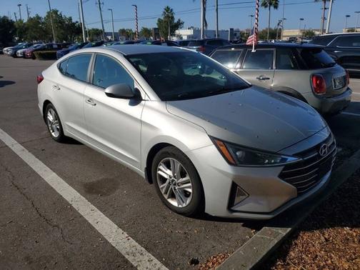 2020 Hyundai ELANTRA SEL