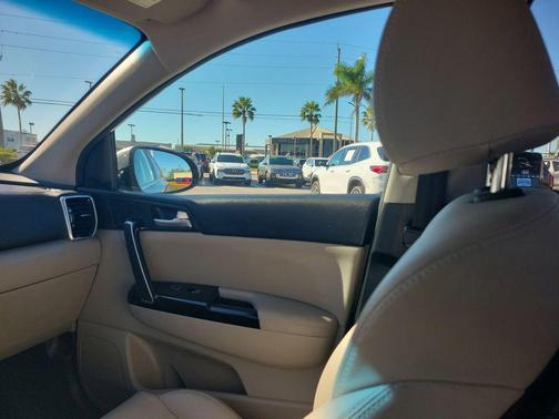 2021 Kia Sportage EX