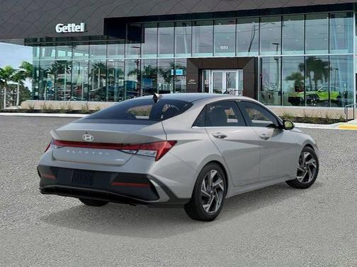 2025 Hyundai ELANTRA Limited