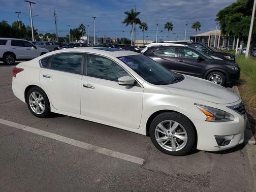 2014 Nissan Altima 2.5 SV