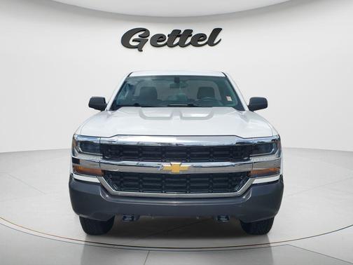 Summit White 2018 Chevrolet Silverado 1500 Base