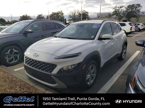 2023 Hyundai KONA SEL