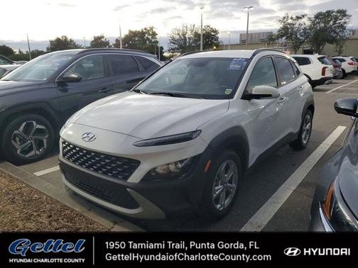 2023 Hyundai KONA SEL