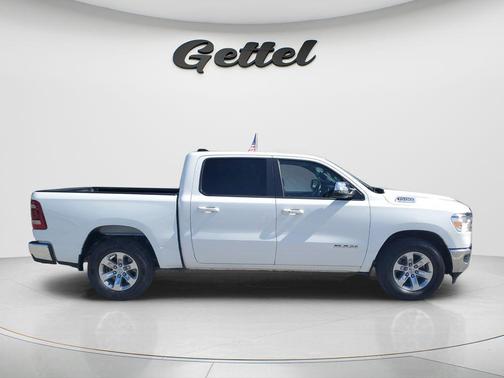 Bright White Clearcoat 2024 RAM 1500 Laramie