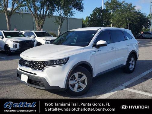 2023 Kia Sorento LX