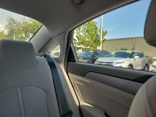 2019 Hyundai SONATA SEL