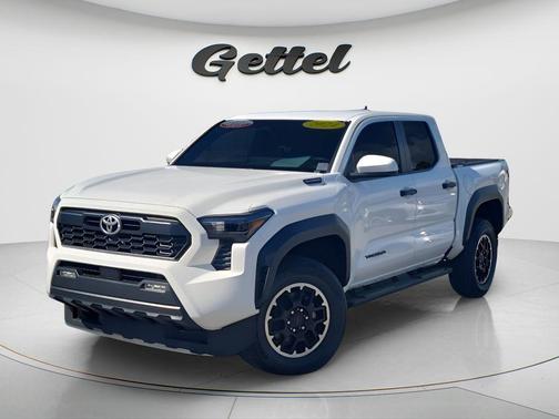 2024 Toyota Tacoma Hybrid TRD Off Road