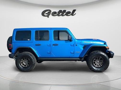 Hydro Blue Pearlcoat 2023 Jeep Wrangler Rubicon 392