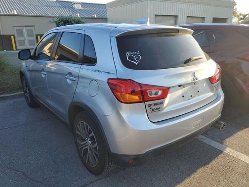 2017 Mitsubishi Outlander Sport 2.4 SE