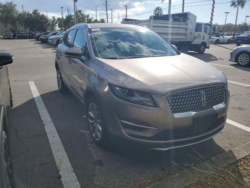 2019 Lincoln MKC Select