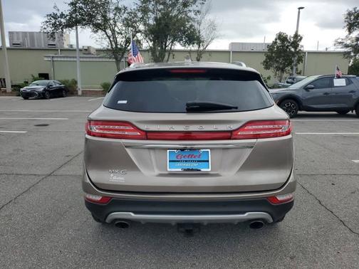 2019 Lincoln MKC Select