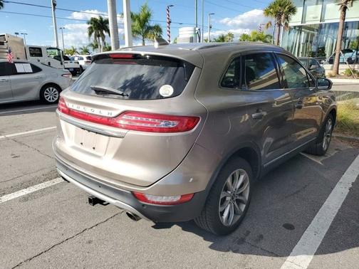 2019 Lincoln MKC Select