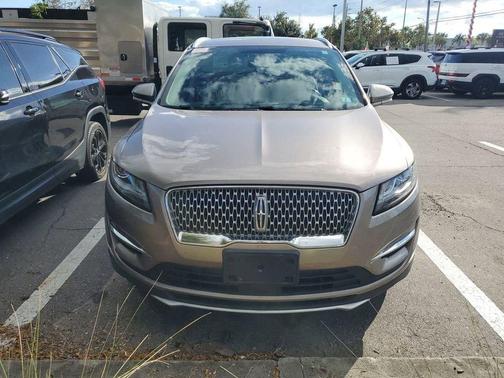 2019 Lincoln MKC Select