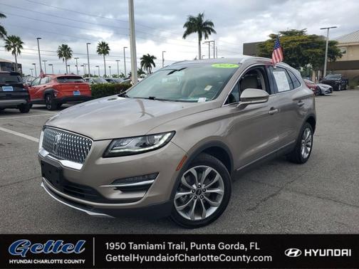 2019 Lincoln MKC Select