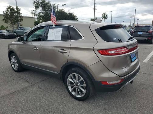 2019 Lincoln MKC Select