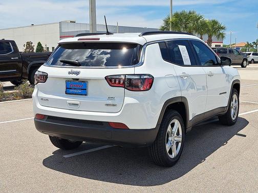 2023 Jeep Compass Latitude