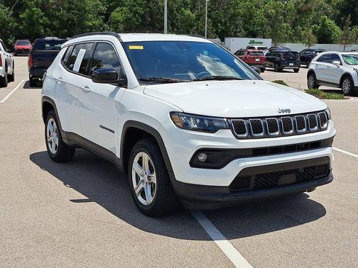 2023 Jeep Compass Latitude