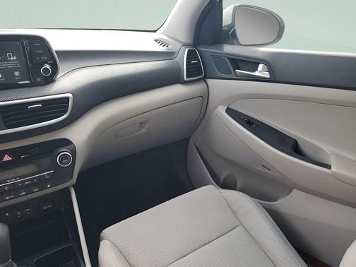 2019 Hyundai TUCSON Sport