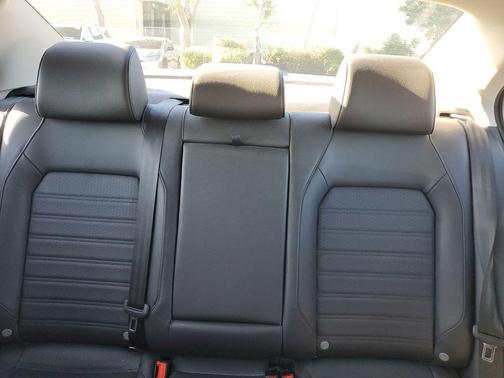 2015 Volkswagen Jetta 1.8T SEL