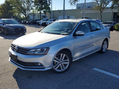 2015 Volkswagen Jetta 1.8T SEL