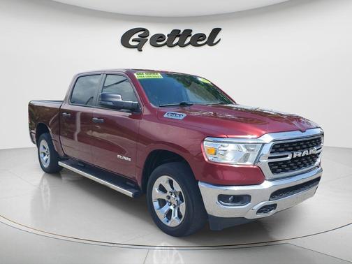 Delmonico Red Pearlcoat 2023 RAM 1500 Big Horn/Lone Star