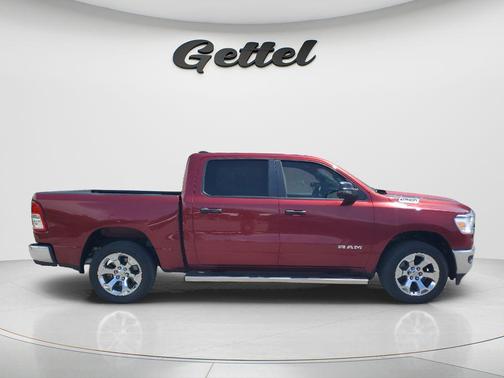Delmonico Red Pearlcoat 2023 RAM 1500 Big Horn/Lone Star