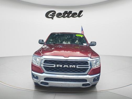 Delmonico Red Pearlcoat 2023 RAM 1500 Big Horn/Lone Star