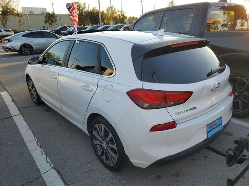 2018 Hyundai Elantra GT Base