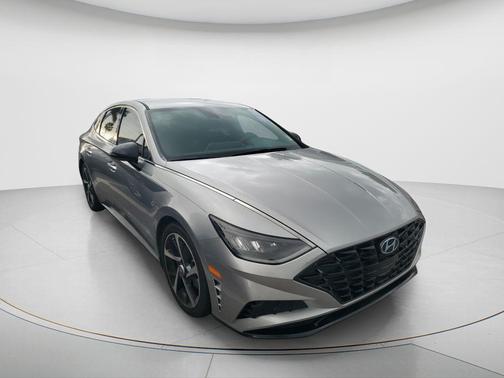 2021 Hyundai SONATA SEL Plus
