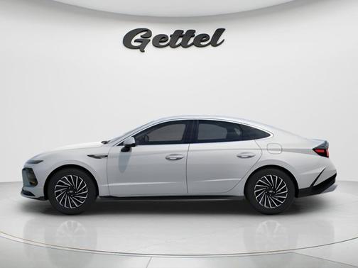 2026 Hyundai SONATA Hybrid SE