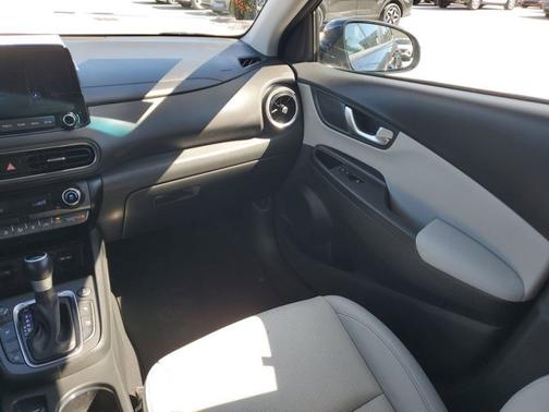 2023 Hyundai KONA Limited