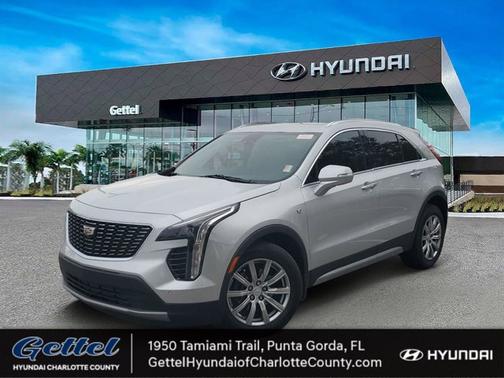 2022 Cadillac XT4 Premium Luxury