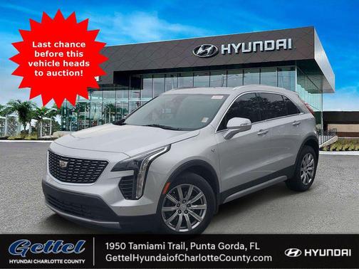 2022 Cadillac XT4 Premium Luxury