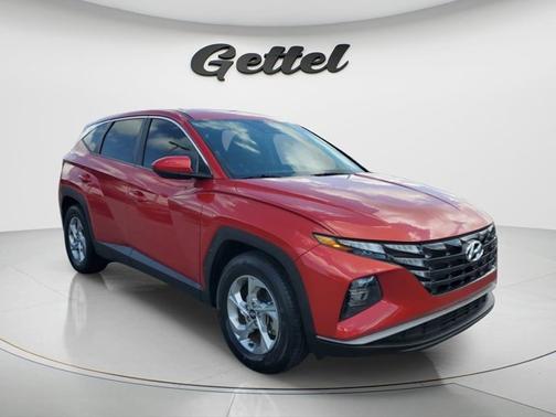 2022 Hyundai TUCSON SE