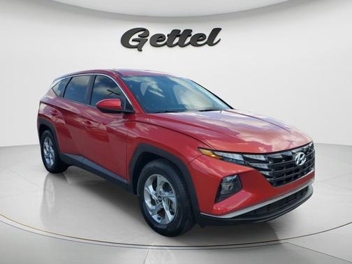 2022 Hyundai TUCSON SE