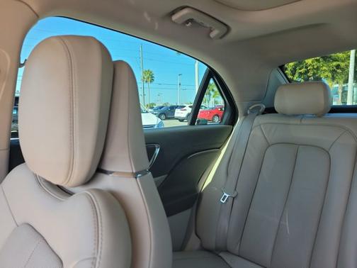 2020 Lincoln Continental Reserve