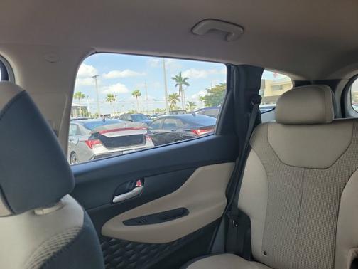 2019 Hyundai SANTA FE SEL 2.4