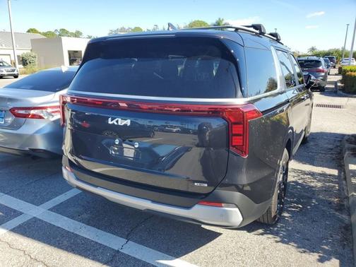 2025 Kia Carnival Hybrid EX